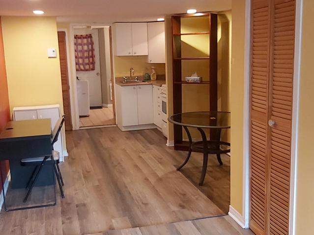Appartement à Louer 2031b ave Connaught, Montreal, Côte des Neiges/Notre Dame de Grâce Montréal 4 photos | Logis Québec