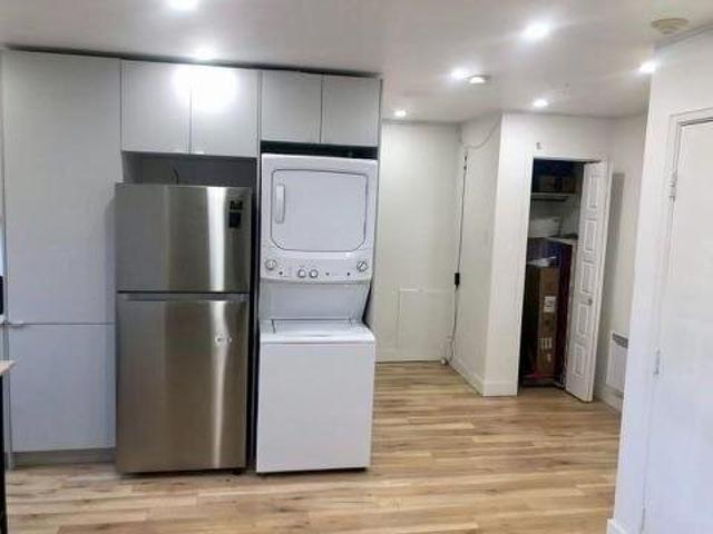 Appartement à Louer 2090 Wellington, Montréal 11 photos | Logis Québec