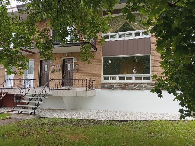 Appartement à Louer 2140, rue des patriotes, Sainte Rose Laval 5 photos | Logis Québec