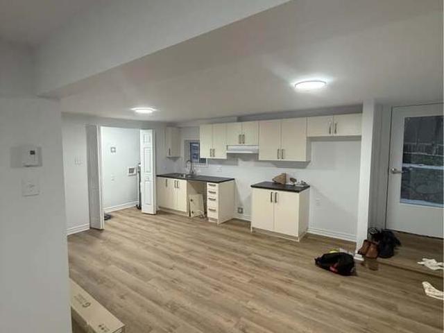 Appartement à Louer 21 rue Duquesne, Hull Gatineau 8 photos | Logis Québec