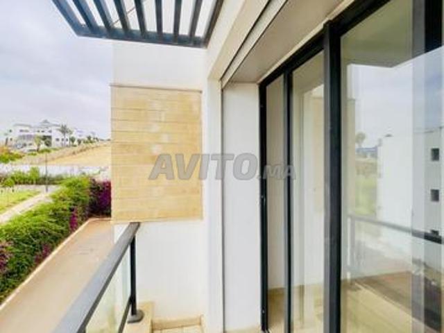 Appartement à louer 230 m² à Dar Bouazza