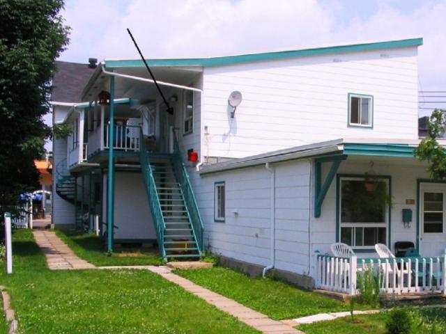 Appartement à Louer 2325 rue St Albert, Saint Romuald, Les Chutes de la Chaudière Est Lévis 5 photos | Logis Québec