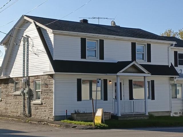 Appartement à Louer 237 rue st joseph, Sainte Martine 14 photos | Logis Québec