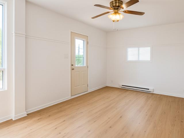 Appartement à Louer 236 Proulx Ave, Québec City, QC G1M 1K5, Canada, Les Rivières Québec 10 photos | Logis Québec