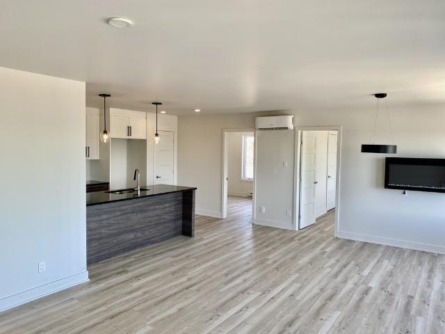 Appartement à Louer 2395 Rue de la Golconda, Les Nations Sherbrooke 10 photos | Logis Québec