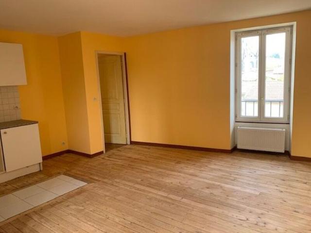 Appartement à louer 2 pièces • Mazamet