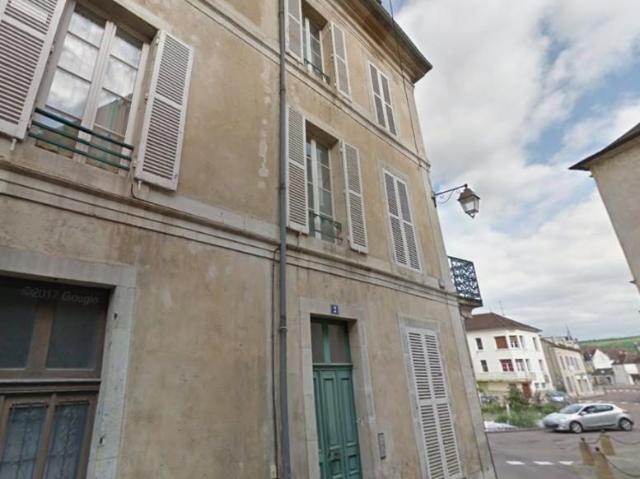 Appartement à louer, 2 pièces Montbard 21500