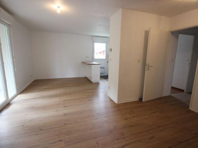 Appartement à louer 2 pièces • Mourenx