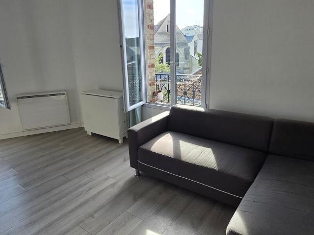Appartement à louer 2 pièces • Neuilly sur Marne