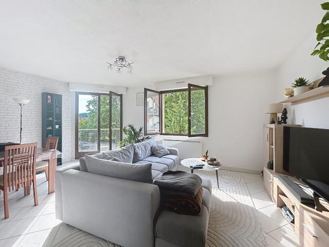 Appartement à louer, 2 pièces Niederhausbergen 67207