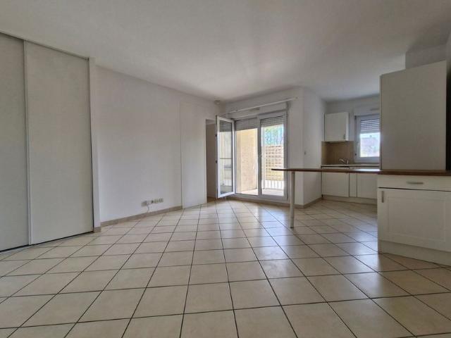 Appartement à louer 2 pièces • Noisy le Grand