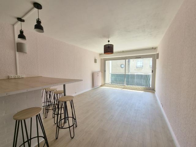 Appartement à louer, 2 pièces Orléans 45000