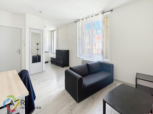 Appartement à louer, 2 pièces Orléans 45000