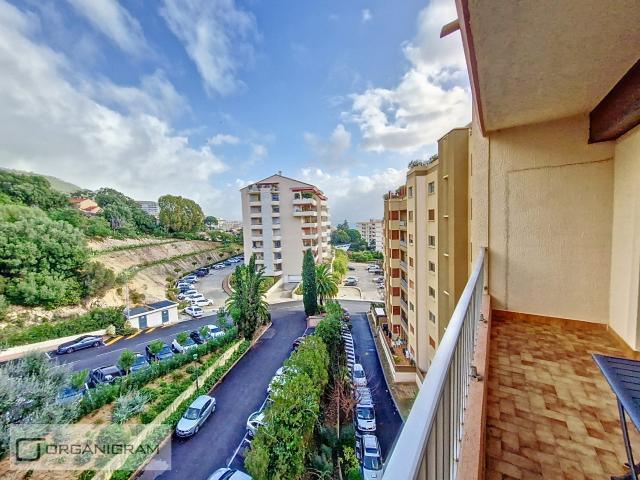 Appartement à louer, 2 pièces Ajaccio 20000