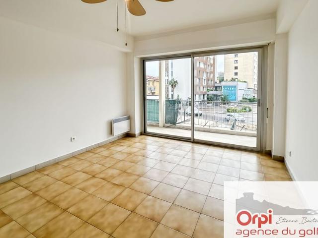 Appartement à louer 2 pièces • Ajaccio