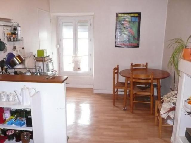 Appartement à louer, 2 pièces ANGERS 49000