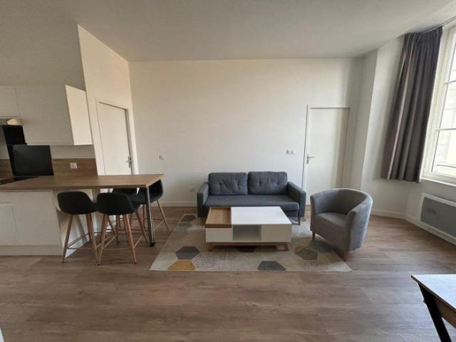Appartement à louer, 2 pièces Angers 49000