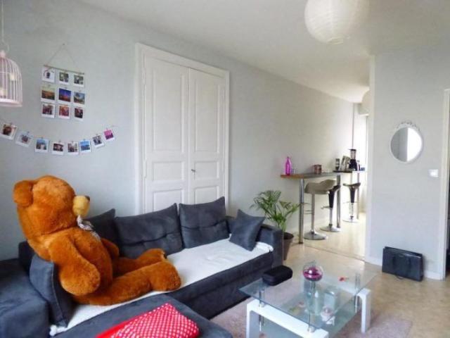Appartement à louer, 2 pièces Angers 49000