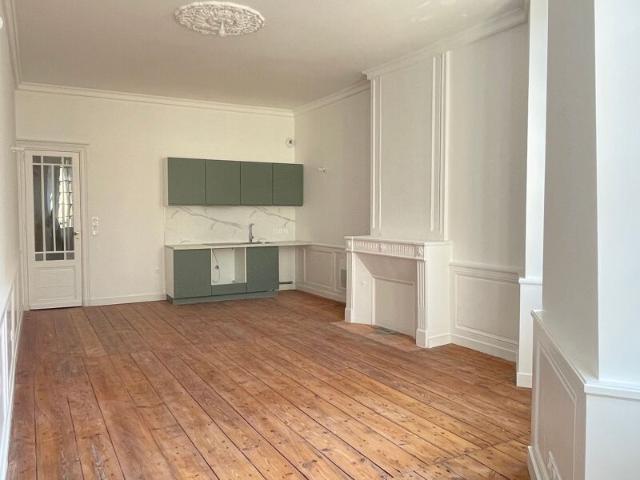 Appartement à louer 2 pièces • Bordeaux