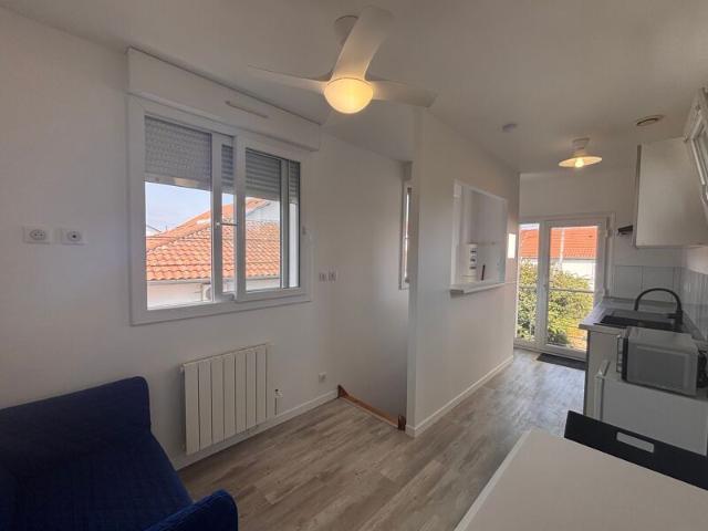 Appartement à louer 2 pièces • Boucau