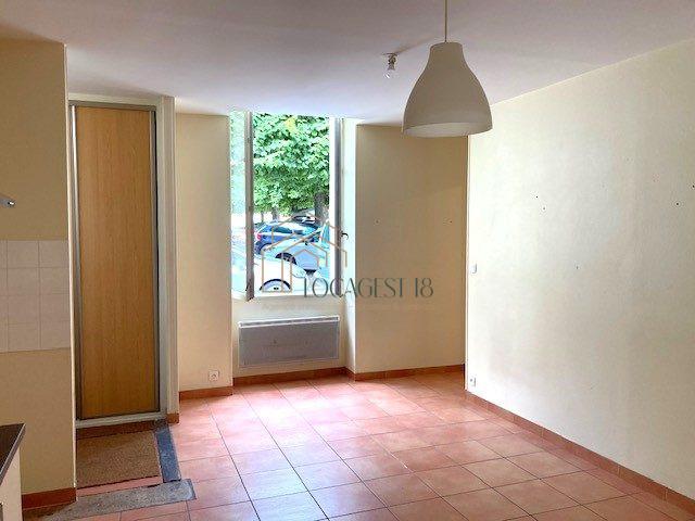 Appartement à louer, 2 pièces BOURGES 18000