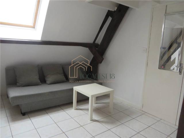 Appartement à louer, 2 pièces BOURGES 18000