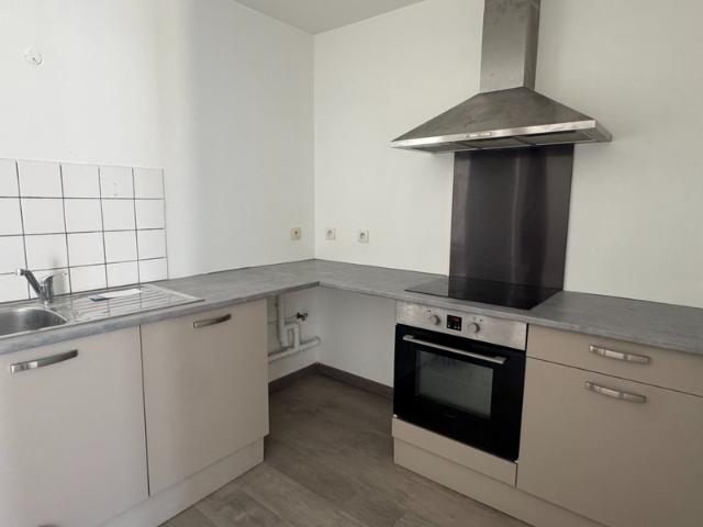 Appartement à louer 2 pièces BOUZONVILLE 57