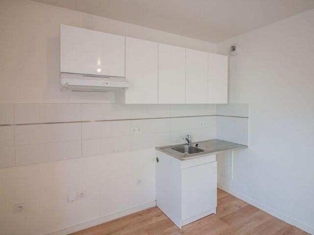Appartement à louer 2 pièces • Cergy