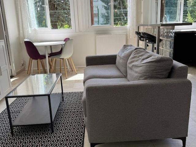 Appartement à louer 2 pièces • Champigny sur Marne