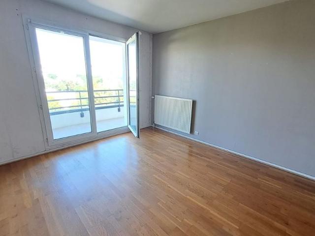 Appartement à louer 2 pièces • Champs sur Marne