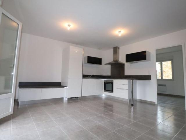 Appartement à louer 2 pièces • Coulommiers