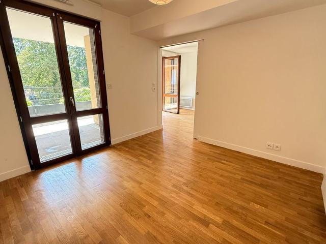 Appartement à louer 2 pièces • Crosne