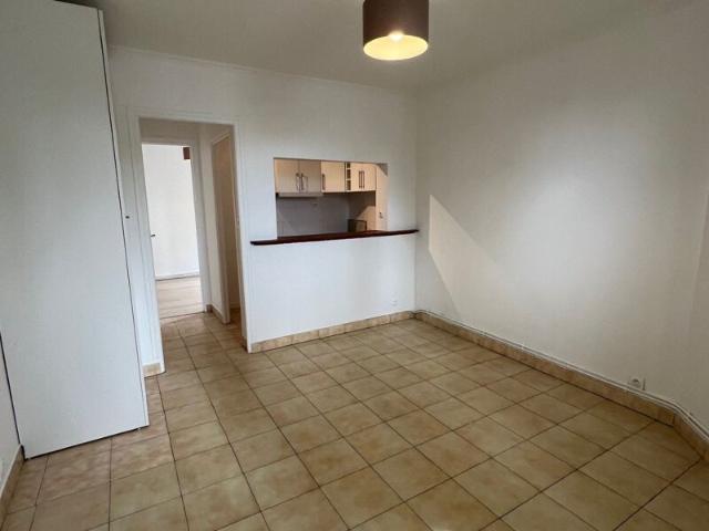 Appartement à louer 2 pièces • Drancy