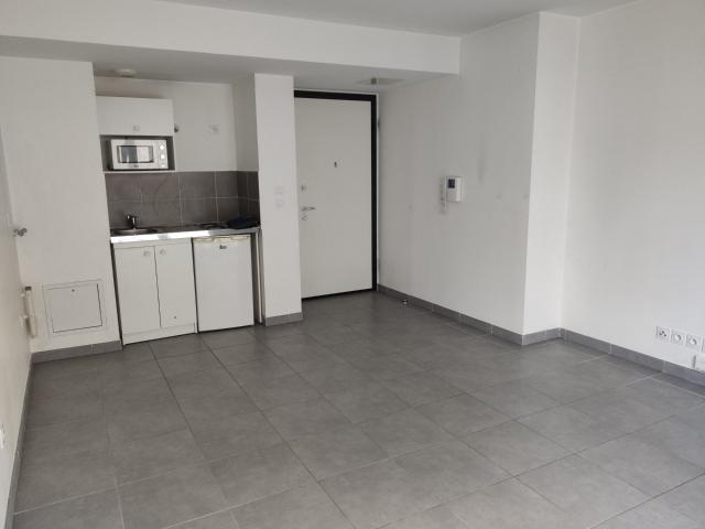 Appartement à louer, 2 pièces Grenoble 38000