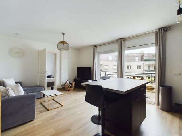 Appartement à louer 2 pièces • Holtzheim