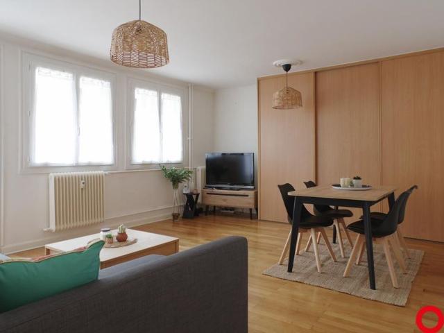 Appartement à louer 2 pièces • Lyon 6