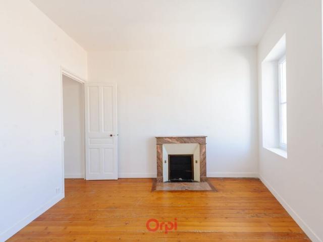 Appartement à louer 2 pièces • La Rochelle