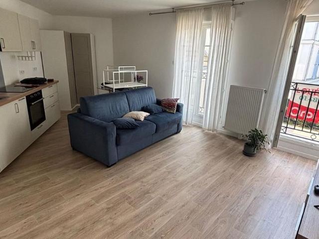 Appartement à louer 2 pièces • Le Blanc Mesnil