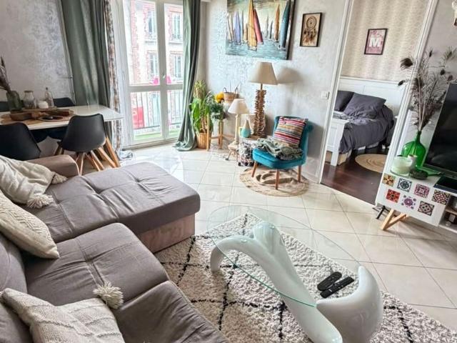 Appartement à louer 2 pièces • Le Bourget