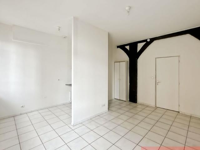 Appartement à louer 2 pièces • Lisle sur Tarn