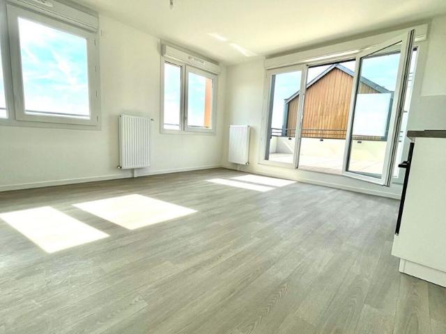Appartement à louer 2 pièces • Livry Gargan