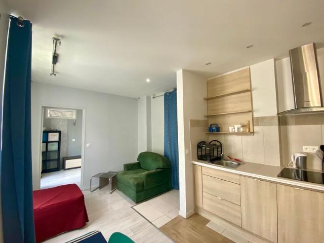 Appartement à louer 2 pièces • Paris 18