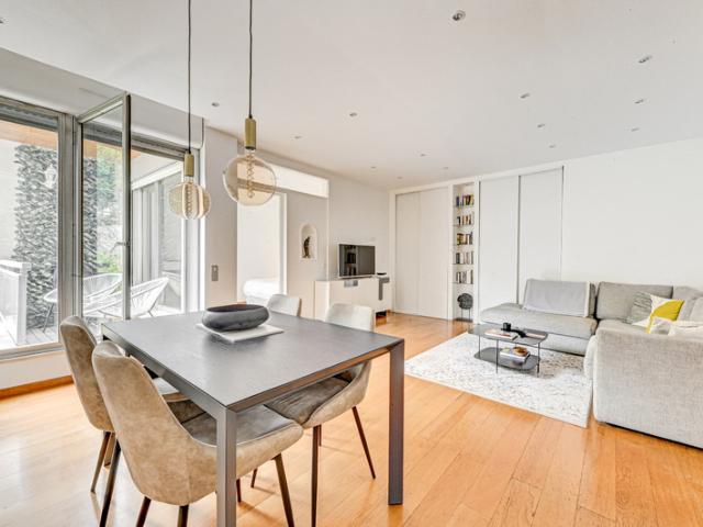 Appartement à louer 2 pièces PARIS 8EME ARRONDISSEMENT 75