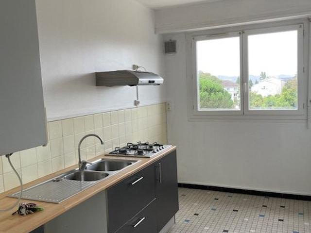 Appartement à louer, 2 pièces PAU 64000