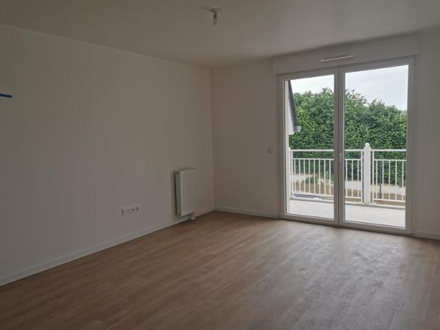Appartement à louer 2 pièces • Pont l'Évêque