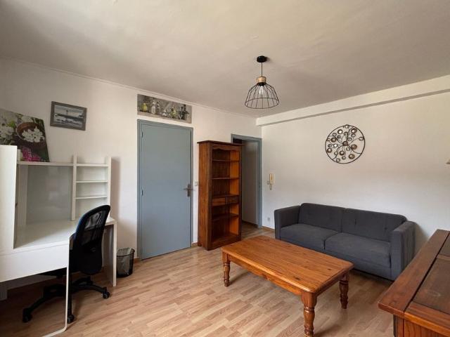 Appartement à louer 2 pièces • Reims