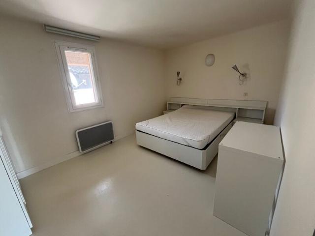 Appartement à louer 2 pièces • Riez