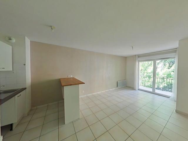 Appartement à louer 2 pièces • Romans sur Isère