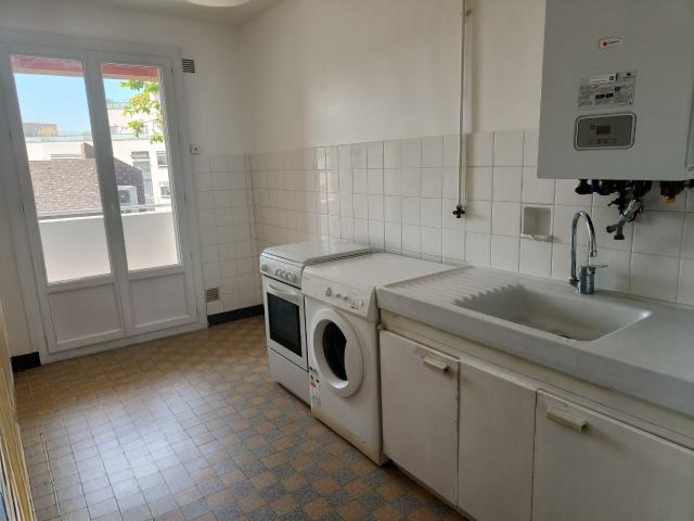Appartement à louer, 2 pièces Saint Martin d'Hères 38400