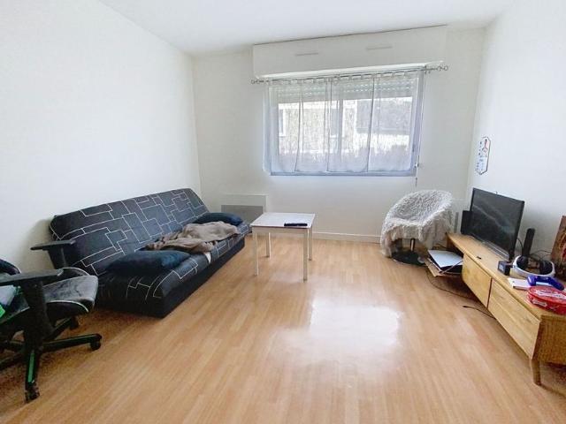 Appartement à louer 2 pièces • Saint Cyr sur Loire
